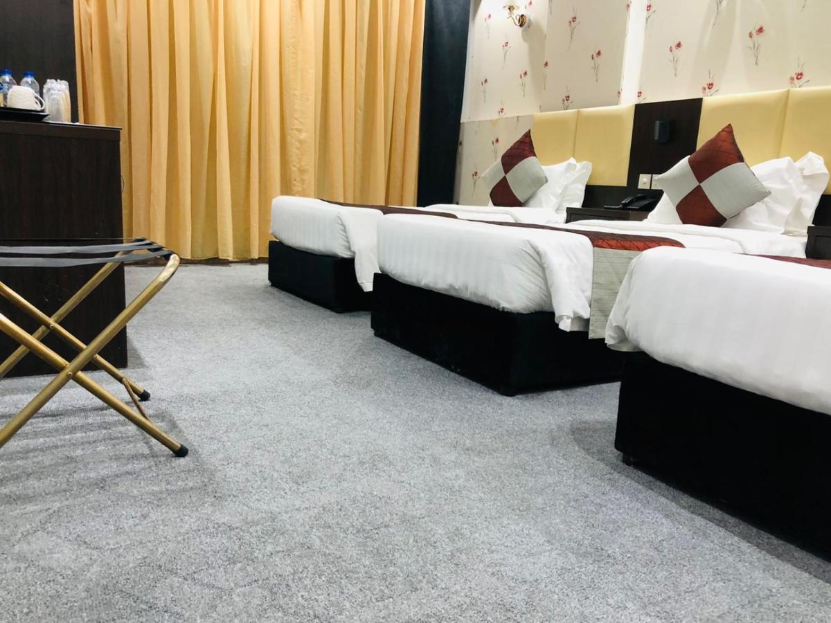 M Platinum Hotel 3*